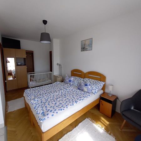 Kispal Apartmanhaz 잘라카로쉬 외부 사진